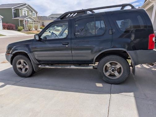 Black 2003 Nissan Xterra SE