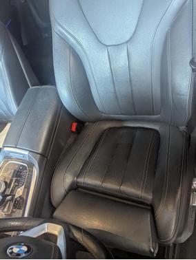 Blue 2019 BMW X5 xDrive40i