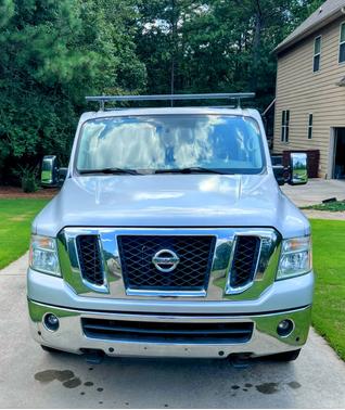 2016 Nissan NV Passenger NV3500 HD SL V8