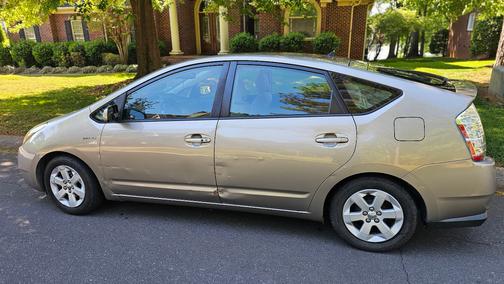 2007 Toyota Prius Base