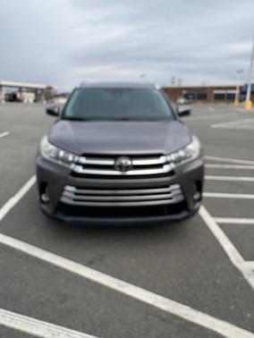 2019 Toyota Highlander Limited Platinum
