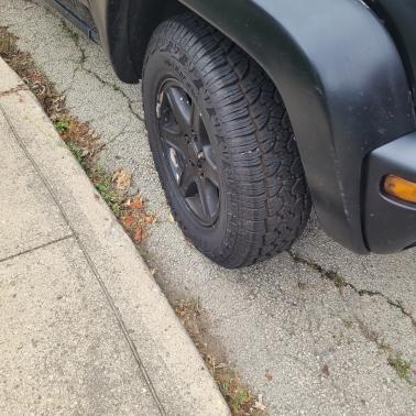 Black 2004 Jeep Liberty Sport
