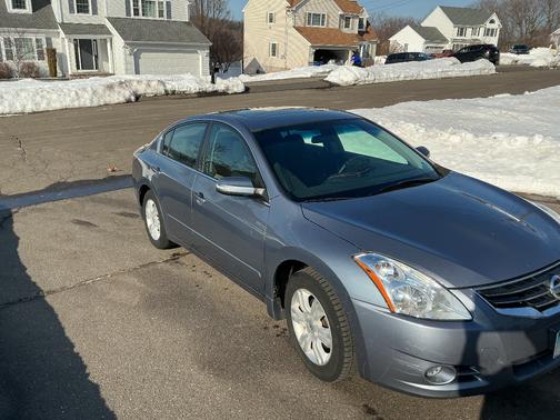 2010 Nissan Altima 2.5 S