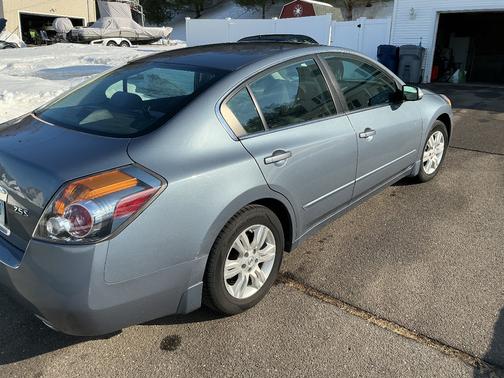 2010 Nissan Altima 2.5 S
