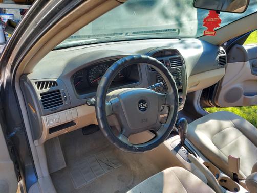 2005 Kia Spectra LX