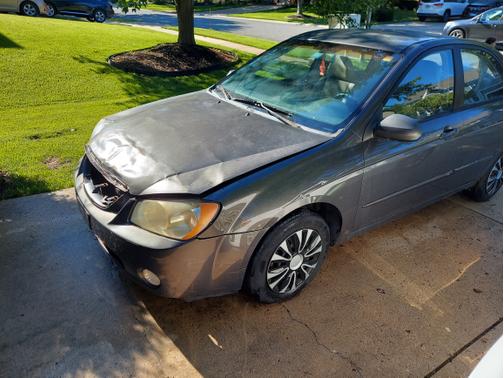 2005 Kia Spectra LX