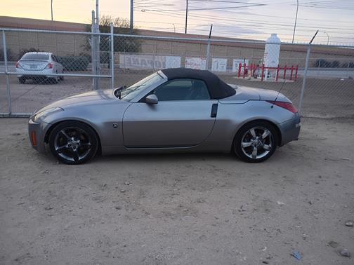 Silver 2004 Nissan 350Z Touring