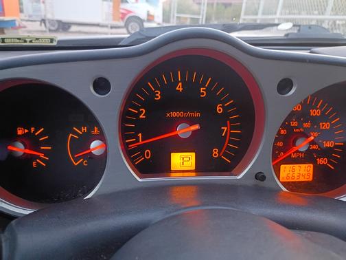 Silver 2004 Nissan 350Z Touring