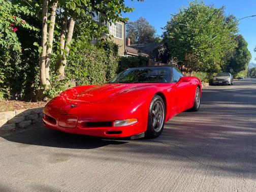 Red 2000 Chevrolet Corvette Base