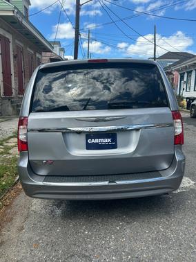 2013 Chrysler Town & Country Touring