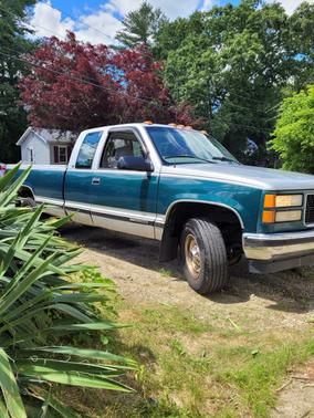 1997 GMC Sierra 2500 SL H/D Extended Cab