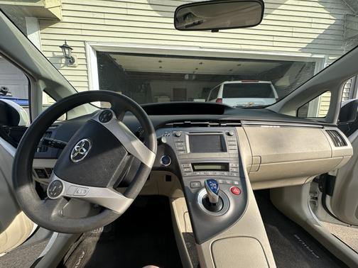 2015 Toyota Prius Three