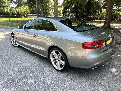 2011 Audi S5 4.2 Premium Plus