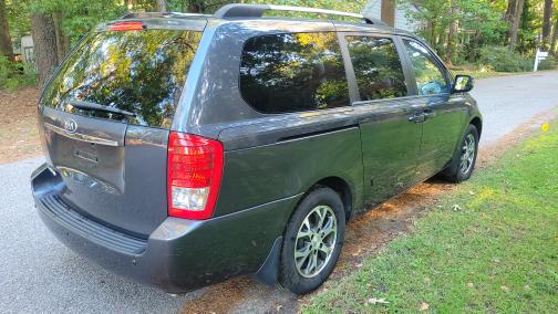 2014 Kia Sedona LX