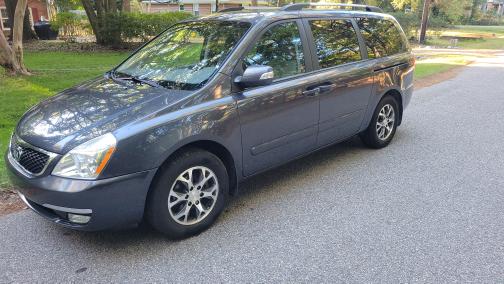2014 Kia Sedona LX
