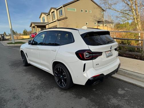 2022 BMW X3 M40i