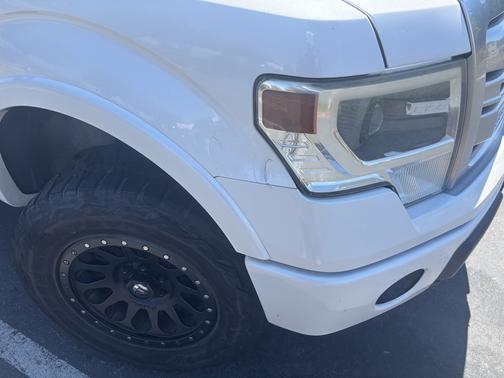 White 2014 Ford F-150 Platinum