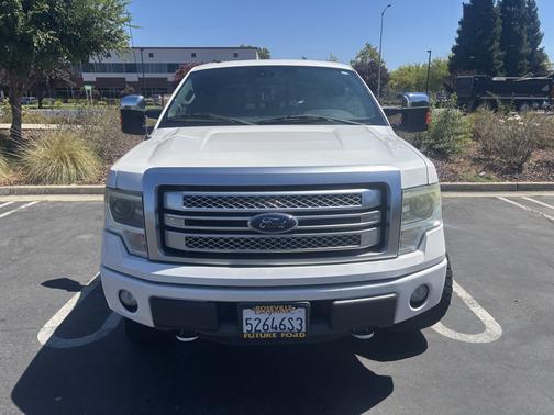 White 2014 Ford F-150 Platinum