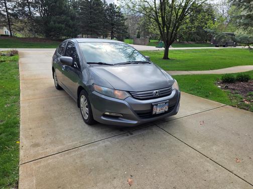Gray 2010 Honda Insight LX