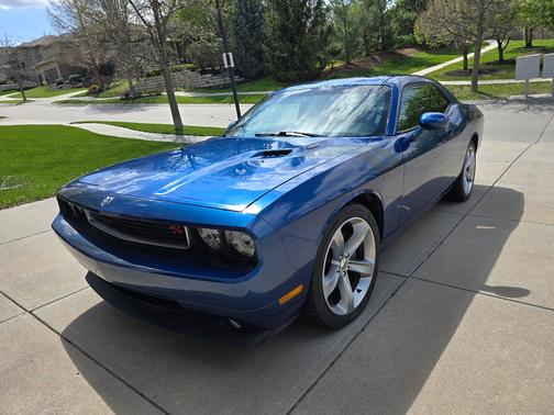 Blue 2010 Dodge Challenger R/T