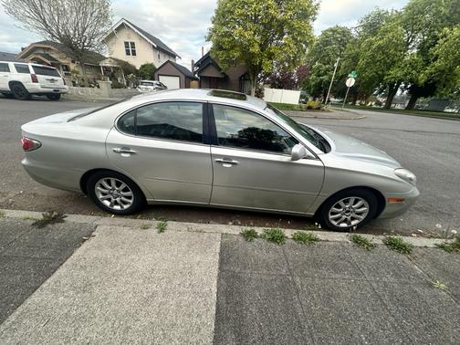 Silver 2003 Lexus ES 300 Base