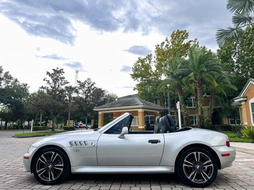 2001 BMW Z3 3.0i Roadster