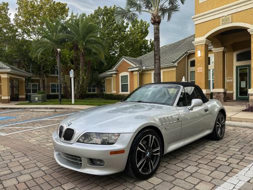 2001 BMW Z3 3.0i Roadster