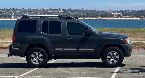 Gray 2012 Nissan Xterra Pro-4X