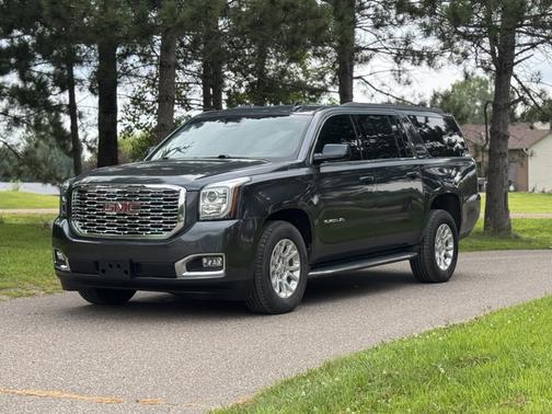 2020 GMC Yukon XL SLT