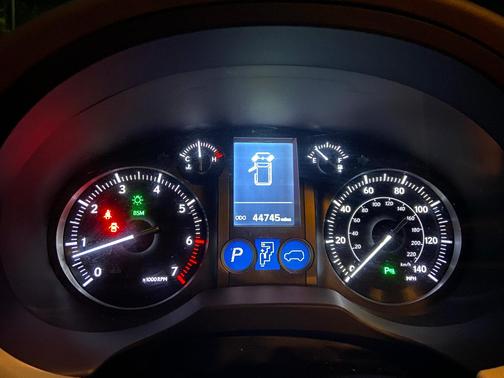 Silver 2018 Lexus GX 460 Base