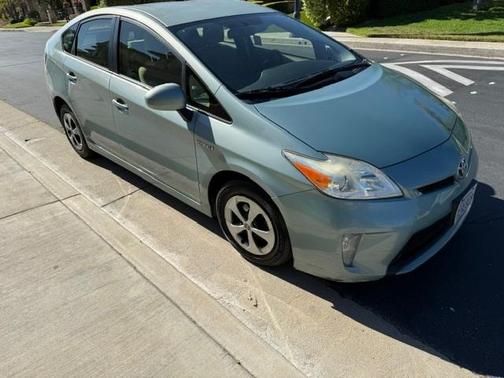 Green 2014 Toyota Prius Four