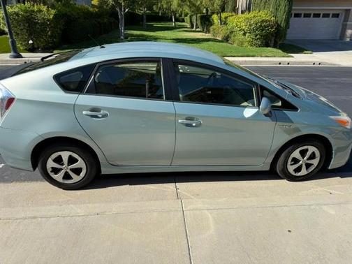 Green 2014 Toyota Prius Four