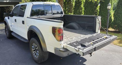 2014 Ford F-150 SVT Raptor