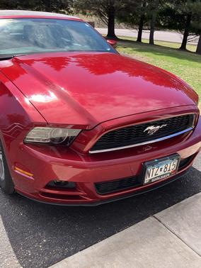 Red 2014 Ford Mustang V6 Premium