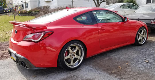 2013 Hyundai Genesis Coupe 3.8 Track