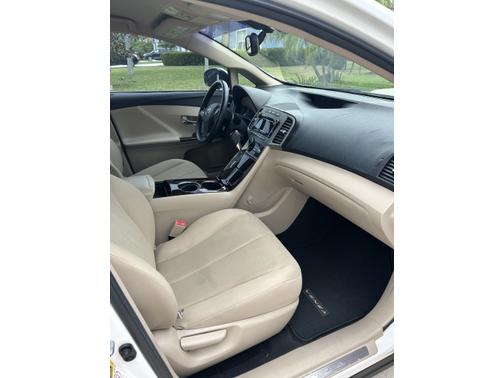 2010 Toyota Venza Base