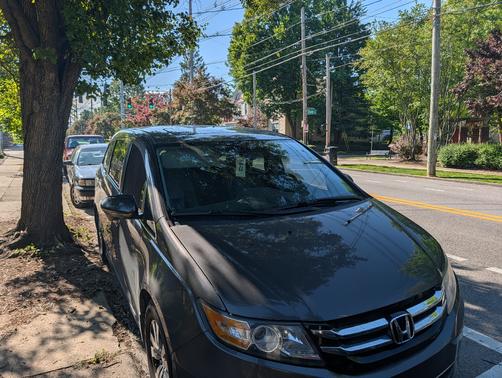 Gray 2016 Honda Odyssey EX-L