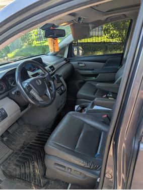 Gray 2016 Honda Odyssey EX-L