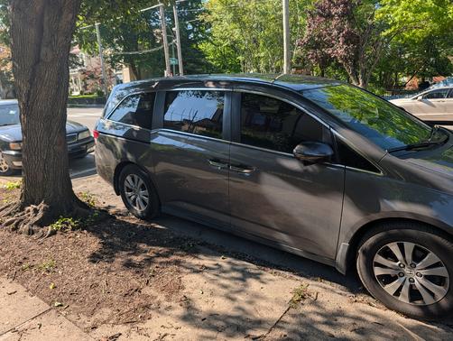 Gray 2016 Honda Odyssey EX-L