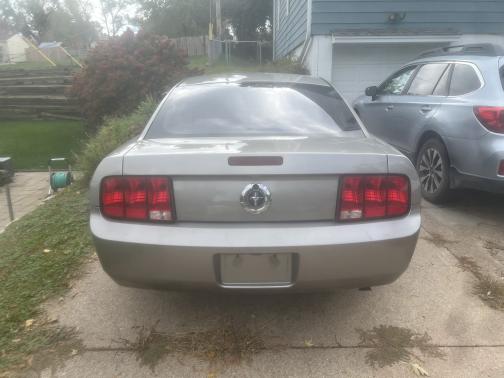 2009 Ford Mustang Premium