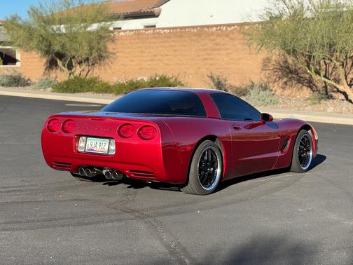 2002 Chevrolet Corvette Base