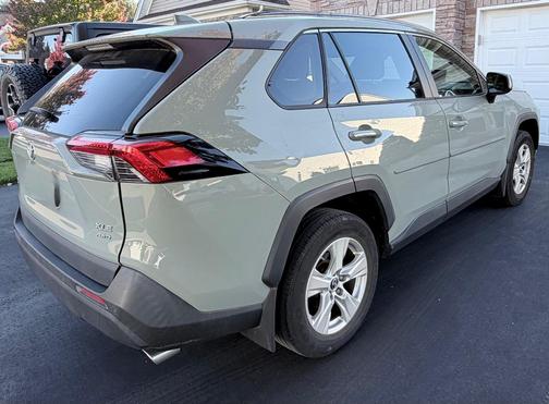 Green 2019 Toyota RAV4 XLE
