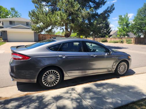 Gray 2013 Ford Fusion Hybrid Titanium