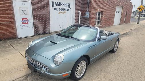 2004 Ford Thunderbird Premium