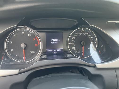 2009 Audi A4 2.0T Premium quattro