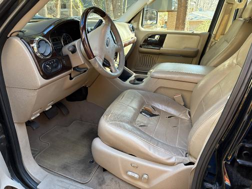 2005 Ford Expedition Limited