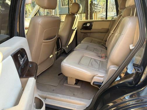 2005 Ford Expedition Limited