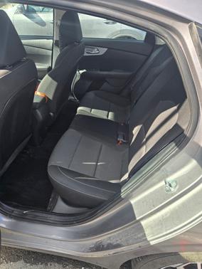Gray 2024 Kia Forte LXS