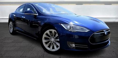 Blue 2016 Tesla Model S 70D