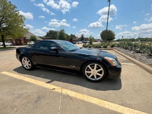 2005 Cadillac XLR Base